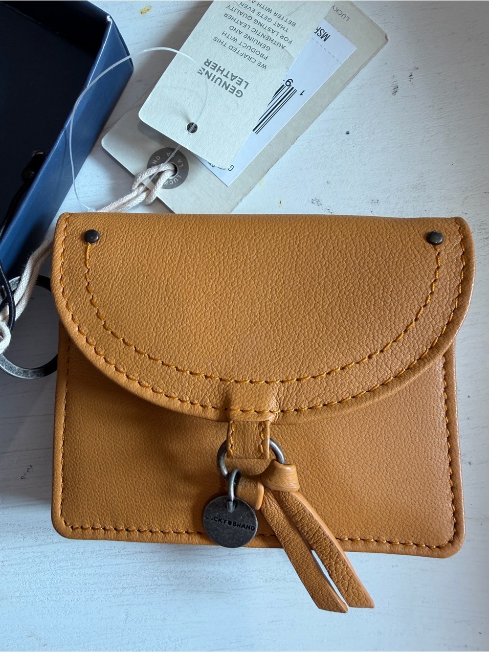 Lucky Brand Rayla Flap card case Wallet key ring